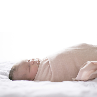 Essentials Muslin wrap [colour: Blush]